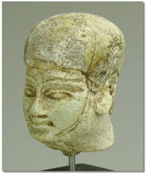 Egypte - Tête en faïence - 633-332 av. J.-C.
