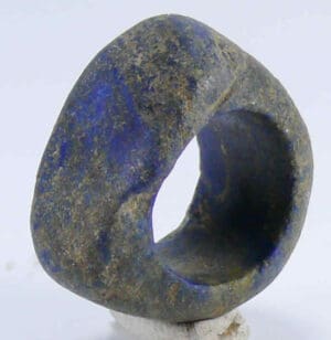 Proche-Orient - Bague en lapis lazuli - 1er mill. av J.-C.