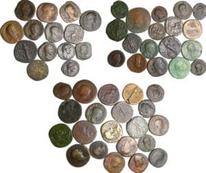 Lot de 53 grands bronzes et bronzes romains