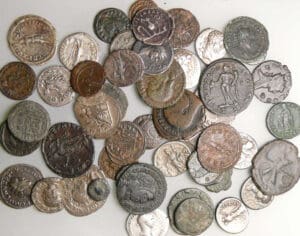 Lot des 48 monnaies romaines : Deniers, Follis, Nummus