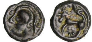 Sénons - Potin à la tête casquée et à la rosace (av. 52 J.-C.)