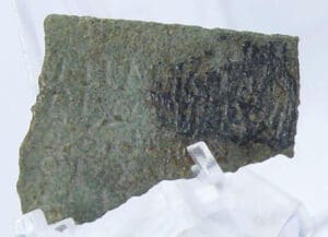 Romain - Fragment de plaquette en bronze - 1er-3ème siècle