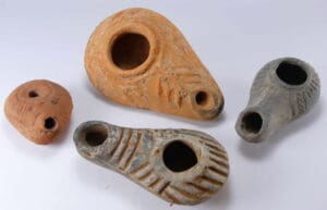 Romain - Lot de 4 lampes à huile en terre cuite - 3ème-5ème siècle