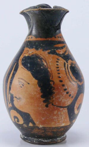 Grande Grèce - Italie du sud - Oenochée en terre cuite - 4ème-3ème siècle av. J.-C.