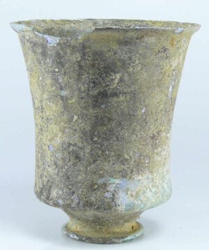 Romain - Gobelet en verre irisé - 1er-2ème siècle