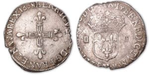 Henri IV - Quart d'écu croix bâtonnée fleurdelisée 1608 H (La Rochelle). Henri IV - Quart d'écu croix bâtonnée fleurdelisée 1608 H (La Rochelle).