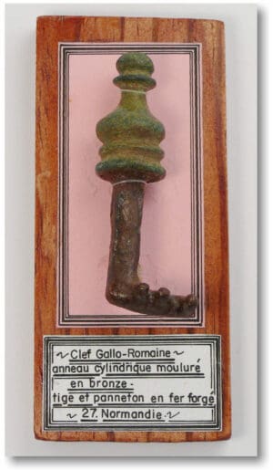 Romain - Clef en bronze - IVe-VIe siècle ap. J.-C.