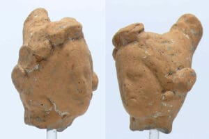 Grèce - Tête en terre cuite - 500 av. J.-C.