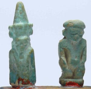 Egypte - Ensemble de 2 amulettes en fritte - Basse époque - 663/332 av. J.-C. (26ème-30ème dynastie)