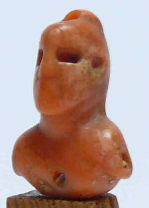Egypte - Buste en corail - Basse époque - 663/332 av. J.-C. (26ème-30ème dynastie)