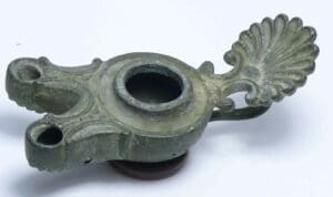 Byzantin - Lampe à huile en bronze - 600/800