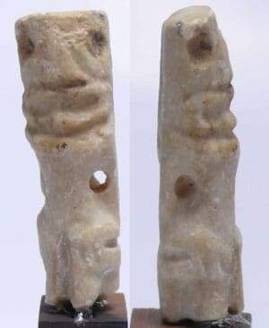 Précolombien - Mexique - Idole en pierre - 700-1000 ap. J.-C. Précolombien - Mexique - Idole en pierre - 700-1000 ap. J.-C.