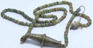Egypte - 3ème période intermédiaire - Collier en perles de fritte  - 1069-664 av. J.-C. (21ème-25ème dynastie)