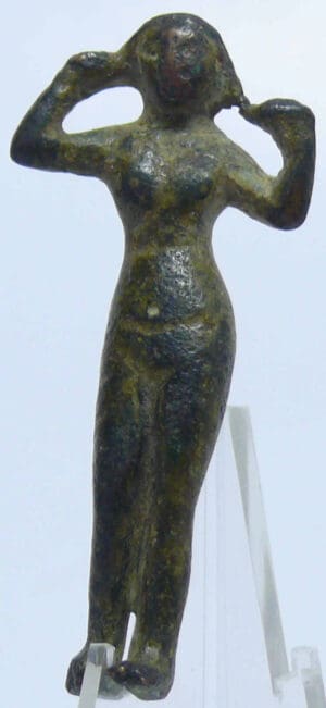 Romain - Représentation d'Aphrodite en bronze - 100-300 ap. J.-C.