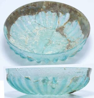 Romain - Coupe en verre - 100-300 av. J.-C.
