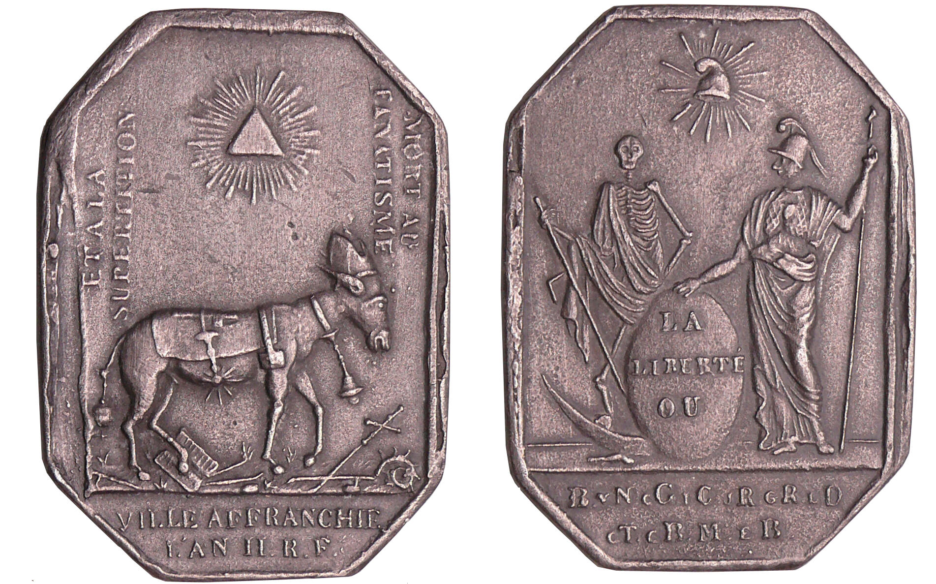 France - Révolution - Médaille satirique faisant référence à la politique de déchristianisation exercée par Joseph Fouché, sous l’influence de Chaumette. Le 10 novembre 1793, lors d’une cérémonie aux mânes de Chalier, un âne fût recouvert d’habits pontificaux pour marcher dans le cortège. France - Révolution - Médaille satirique faisant référence à la politique de déchristianisation exercée par Joseph Fouché, sous l’influence de Chaumette. Le 10 novembre 1793, lors d’une cérémonie aux mânes de Chalier, un âne fût recouvert d’habits pontificaux pour marcher dans le cortège.