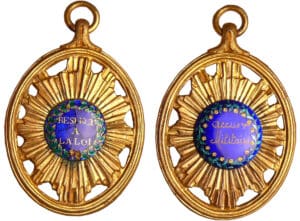 France - Révolution - Insigne émaillé d’accusateur des armées de la République France - Révolution - Insigne émaillé d’accusateur des armées de la République