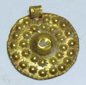 Egypto-phénicien - Pendentif en or - 1000 av. J.-C.