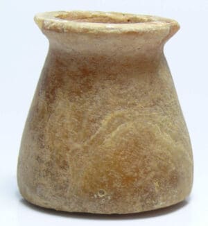 Bassin méditerranéen - Vase en albâtre - 1000 av. J.-C. Bassin méditerranéen - Vase en albâtre - 1000 av. J.-C.