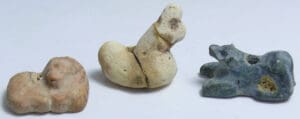 Mésopotamie - Lot de 3 amulettes en pierre - 3000 av. J.-C.