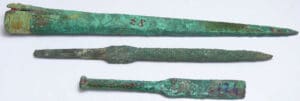 Epoque antique - Ensemble de 3 objets en bronze
