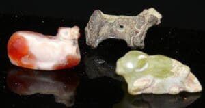 Moyen Orient - Lot de 3 petits animaux - 2000 / 1500 av. J.-C. Moyen Orient - Lot de 3 petits animaux - 2000 / 1500 av. J.-C.