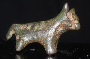 Proche Orient - Luristan - Iran - Chien en bronze - 1000 av. J.-C. Proche Orient - Luristan - Iran - Chien en bronze - 1000 av. J.-C.
