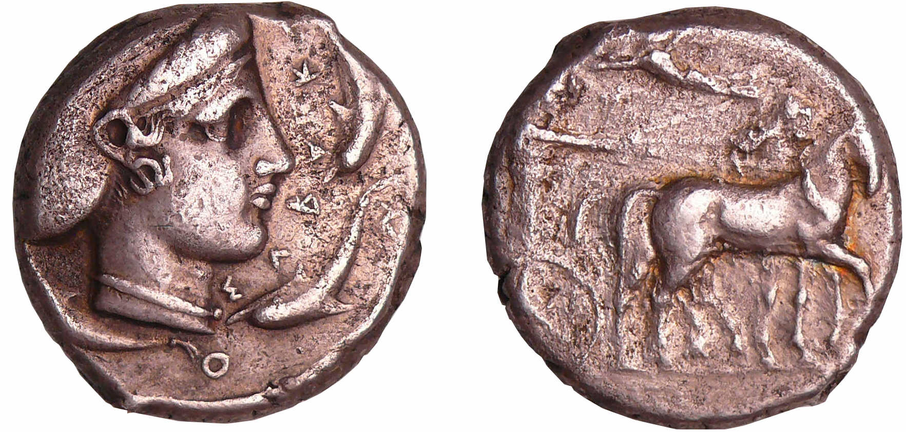 Sicile - Syracuse - Hiéron Ier, tyran de Syracuse (478-467 avant J.-C.) - Tétradrachme Sicile - Syracuse - Hiéron Ier, tyran de Syracuse (478-467 avant J.-C.) - Tétradrachme