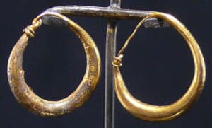 Romain - Boucles d'oreille en or - 0 / 200 ap. J.-C. Romain - Boucles d'oreille en or - 0 / 200 ap. J.-C.