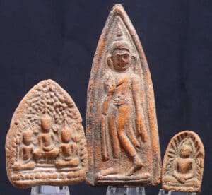 Asie du sud est - Lot de 3 plaquettes en terre cuite - 1800 / 1900 ap. J.-C.