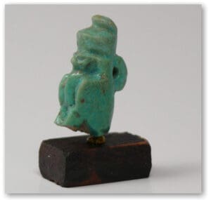 Egypte - Amulette d'Horus coiffé du némès - VIIème-IVème siècle av. J.-C.