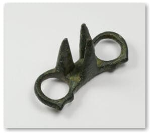 Romain - Bague d'archer en bronze - IIème-IVème siècle ap. J.-C.