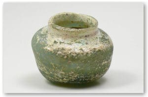 Romain - Petit vase à onguent en verre irisé - IIème-IVème siècle ap. J.-C.