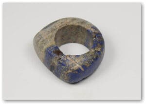 Proche-Orient - Bague en lapis-lasulis - IIème-Ier mill. av. J.-C.