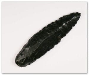 Préhistoire - Amérindien - Idaho - Pointe de flèche en obsidienne type HASKETT 7000 ans av. J.-C.