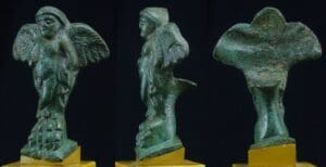 Romain - Eros en bronze - 100 av. J.-C. / 200 ap. J.-C. Romain - Eros en bronze - 100 av. J.-C. / 200 ap. J.-C.