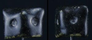 Chypre - Nicosie - Tête d'idole en stéatite noire - 3000 / 2500 av. J.-C. Chypre - Nicosie - Tête d'idole en stéatite noire - 3000 / 2500 av. J.-C.