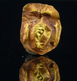 Egypte - Troisième période intermédiaire - Vase Hes en or - 1069-526 av. J.-C. (21ème-24ème dynastie)