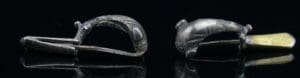Celte - Fibule delphiniforme en or et argent - 100 av. / 100 ap. J.-C.