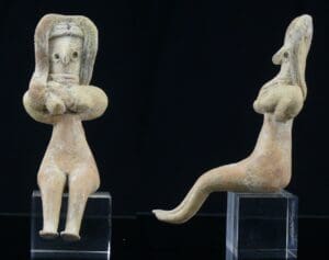 Vallée de l'Indus - Merghar - Statuette de femme assise - 2800 / 2600 av. J.-C.