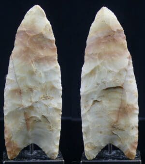Paléo-indien, Amérindien - Pointe en silex "type Clovis" - 13500 / 8000 av. J.-C.