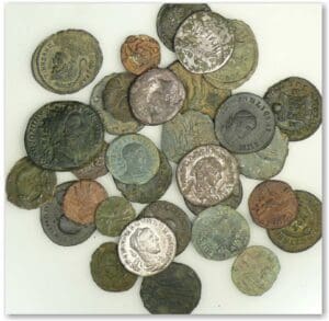 Romaine - Lot de 31 monnaies argent et bronze