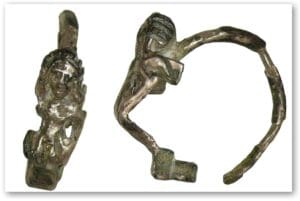 Romain - Boucles d'oreilles en argent - I-IIème siècle ap. J.-C. Romain - Boucles d'oreilles en argent - I-IIème siècle ap. J.-C.
