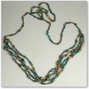 Egypte - Collier en perles de terre silicieuse - Ier mill. av. J.-C.