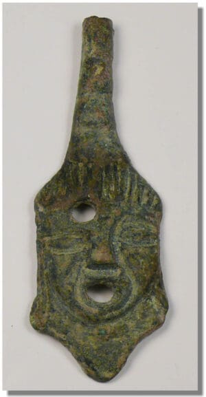 Celtique - Elément d'anse en bronze - Ier-IIème siècle ap. J.-C. Celtique - Elément d'anse en bronze - Ier-IIème siècle ap. J.-C.