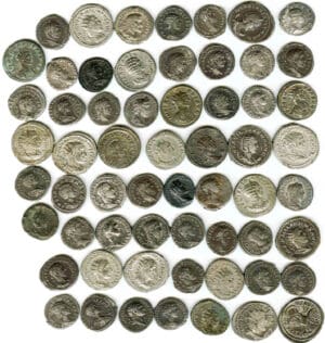 Lot de 60 monnaies romaines