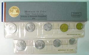Coffret Fleur De Coin 1965 Somalie et Polynésie