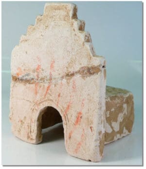 Chine - Tang - Maison en terre cuite - 618-907 ap. J.-C. Chine - Tang - Maison en terre cuite - 618-907 ap. J.-C.
