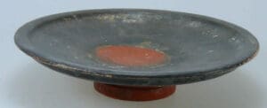 Grande Grèce - Assiette - 400 / 300 av J.-C.