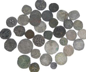 Lot de 33 monnaies féodales Lot de 33 monnaies féodales